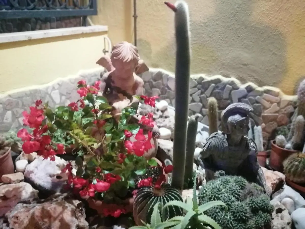 Eneahouse Hotel Fiumicino Guest house
